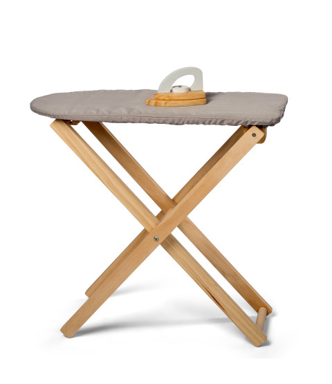 Strygebræt og strygejern