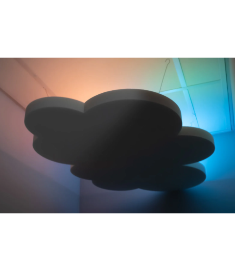 Akustisk sky med sensorisk LED-lys