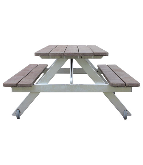 Bord-/bænkesæt i alustel og planker af genbrugsplast