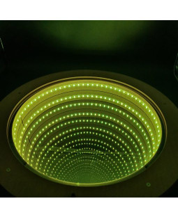 Uendelighedsspejl med fjernbetjening